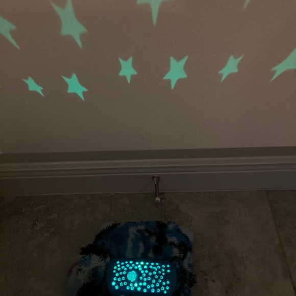 Rainbow Peace Bear Plush 14" Dream Lites My Pillow Pets Tie Dye 2012 - WORKS! - Picture 3 of 5